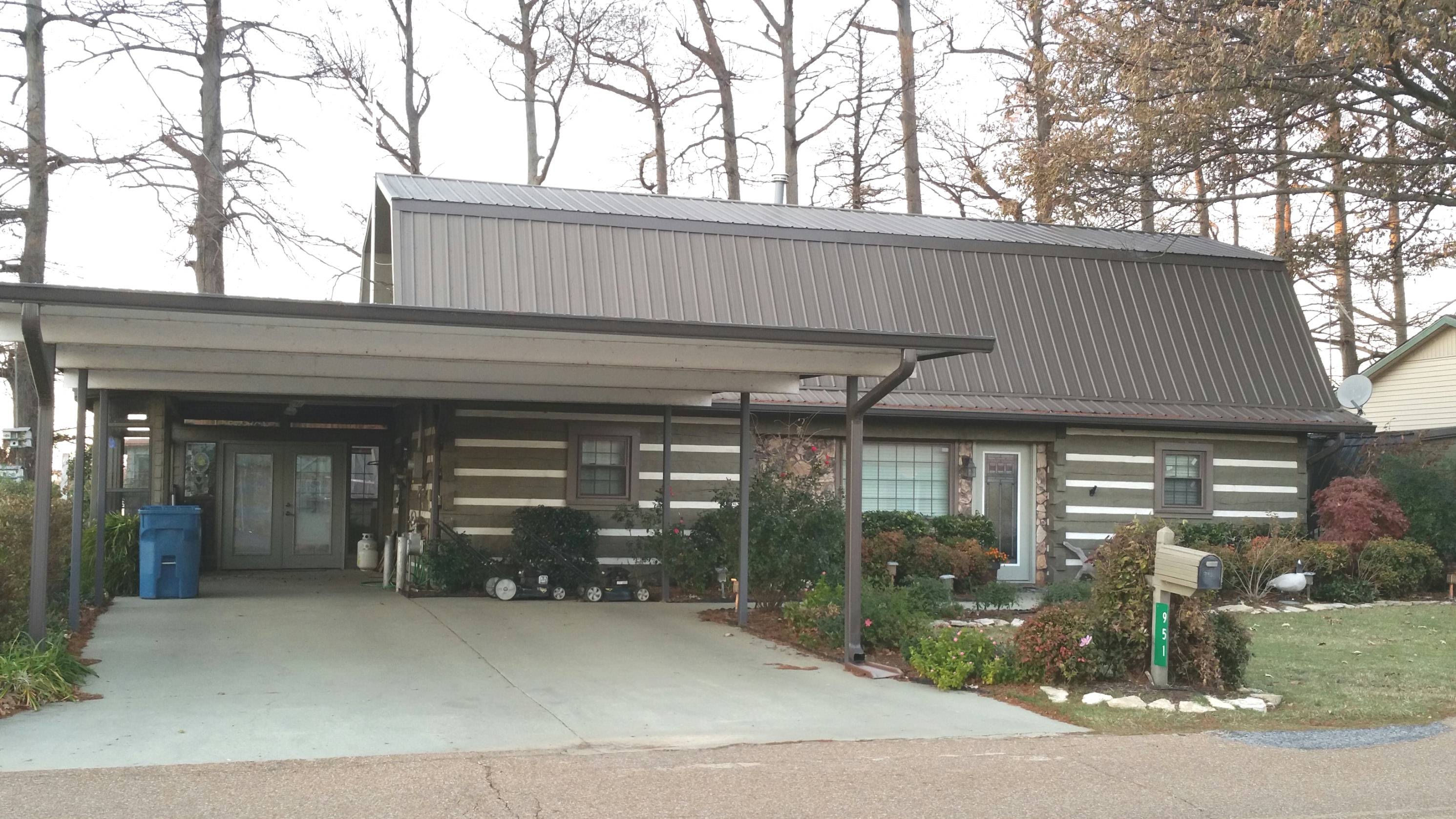 Log Home On Historic Reelfoot Lake